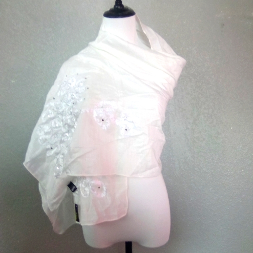 Beautiful scarves ( bag Y )
